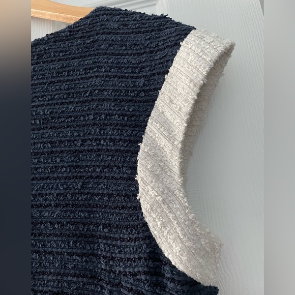 Chanel Art A-Line Scoop Neck Dress in Blue - Picture 7 of 15